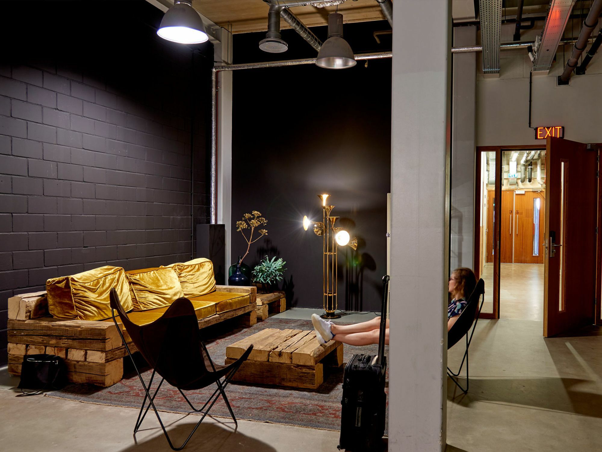 Q-Factory Hotel Amszterdam Kültér fotó